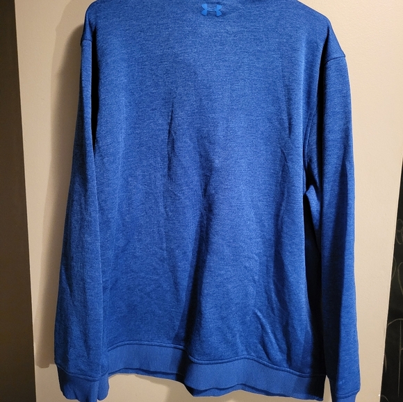 Under Armour Pull Over Size 2XL - Picture 3 of 4